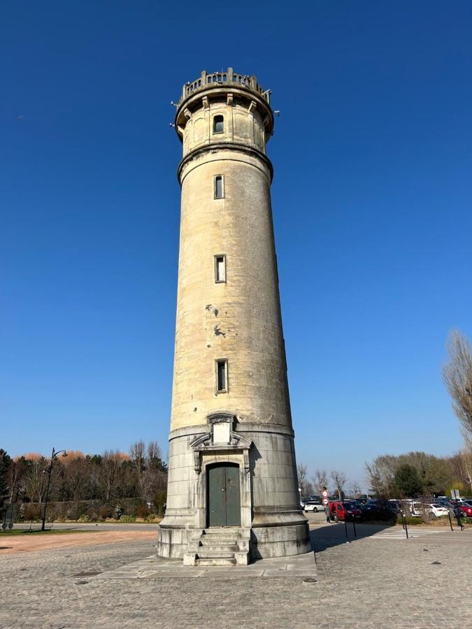 Les Apparts Du Phare Honfleur Exterior photo