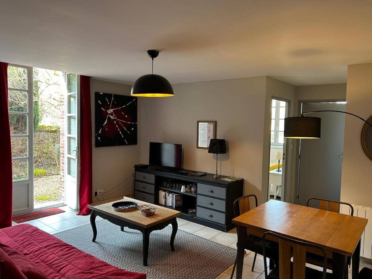Les Apparts Du Phare Honfleur Exterior photo